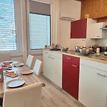 בית נופש Ganzes Haus Fuer Dich 20min Bis Nach Interlaken Und Adelboden פרוטיגן